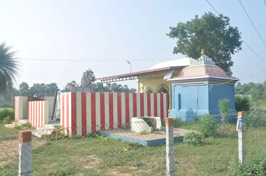 Arulmigu Ayannar Temple, Dhevanacheri - 612504 அருள்மிகு அய்யனார் திருக்கோயில், Dhevanacheri - 612504, Thanjavur - Ancient Temple Architecture and History Image 4