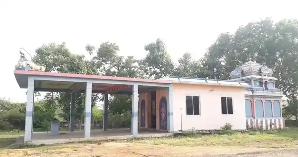 Arulmigu Ayannar Temple, Thirunallur - 612501 Arulmigu Ayannar Temple, Thirunallur - 612501, Thanjavur - Ancient Temple Architecture and History Image 2