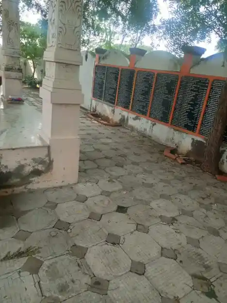 Arulmigu Ayira Vaisia Kassukara Chetti Niravi Vinayagar Temple, Virudhunagar - 626001