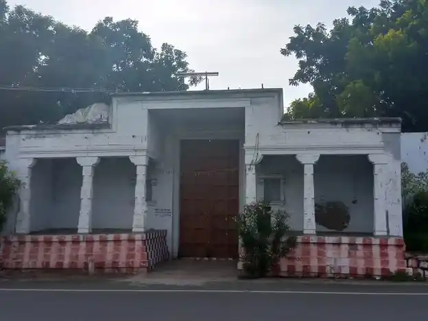 Arulmigu Ayira Vaisia Kassukara Chetti Niravi Vishwanatha Swamy Temple, Palayampatti - 626112 அருள்மிகு ஆயிரவைசிய காசுக்காரசெட்டி நீராவி விஸ்வநாதர் திருக்கோயில், Palayampatti - 626112, Virudhunagar - Ancient Temple Architecture and History Image 3