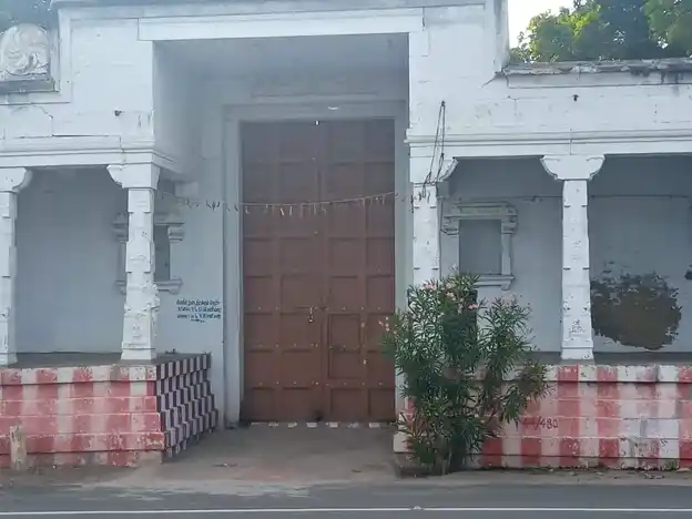 Arulmigu Ayira Vaisia Kassukara Chetti Niravi Vishwanatha Swamy Temple, Palayampatti - 626112 அருள்மிகு ஆயிரவைசிய காசுக்காரசெட்டி நீராவி விஸ்வநாதர் திருக்கோயில், Palayampatti - 626112, Virudhunagar - Ancient Temple Architecture and History Image 4