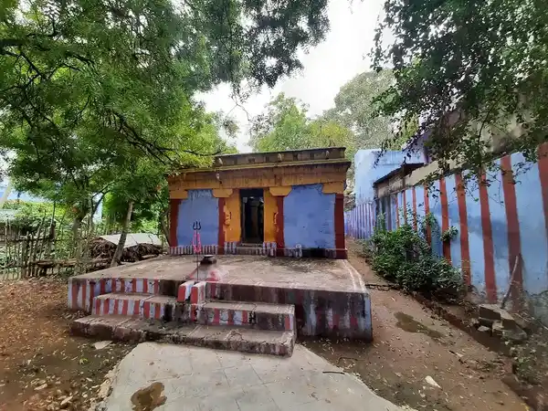 Arulmigu Ayulpirattiamman Temple, Tirunelveli - 627006