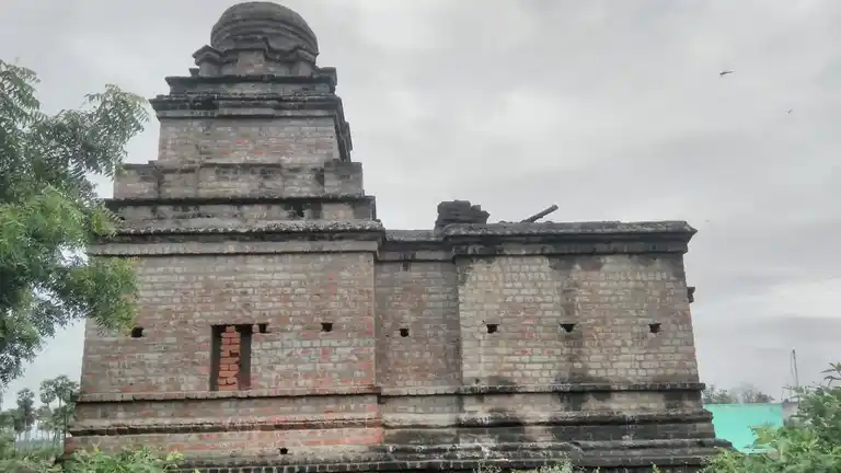 Arulmigu Ayyanaar Ammachar Vagaiyara Temple, Chenakalapadi - 606806