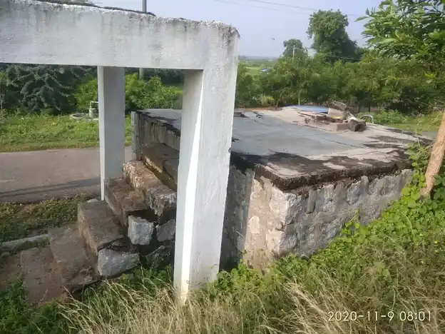 Arulmigu Ayyanaar Temple, Arasakulam, Arasakulam - 626115 அருள்மிகு அய்யனார் திருக்கோயில், Arasakulam - 626115, Virudhunagar - Ancient Temple Architecture and History Image 2