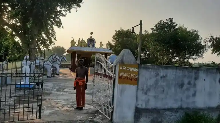 Arulmigu Ayyanaar Temple, Palliyanthur - 605402 Arulmigu Ayyanaar Temple, Palliyanthur - 605402, Viluppuram - Ancient Temple Architecture and History Image 4