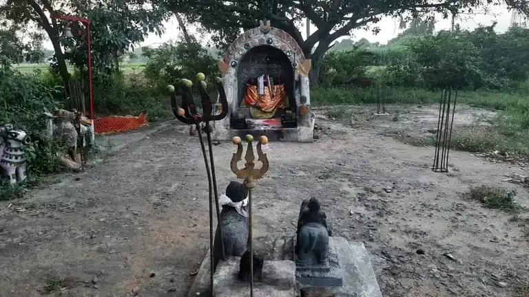 Arulmigu Ayyanaar Temple, Venganthur - 605402 Arulmigu Ayyanaar Temple, Venganthur - 605402, Viluppuram - Ancient Temple Architecture and History Image 4