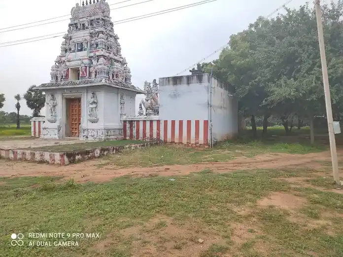 Arulmigu Ayyanar And Amachiyar Temple, Karadipatti - 625019 அய்யனார், அம்மச்சியார், விநாயகர் திருக்கோயில், Karadipatti - 625019, Madurai - Ancient Temple Architecture and History Image 4