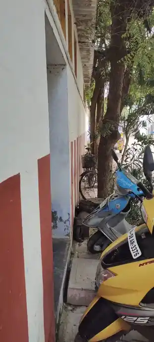 Arulmigu Ayyanar and Pon Muniyandiswamy Temple, Madurai - 625010 அருள்மிகு அய்யனார் மற்றும் பொன் முனியாண்டிசுவாமி திருக்கோயில், மதுரை - 625010, Madurai - Ancient Temple Architecture and History Image 4