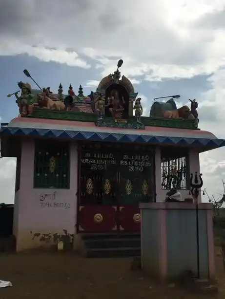 Arulmigu Ayyanar Karuppanar Madhuraiveeraswamy Temple, Karudamangalam - 621708 அருள்மிகு அய்யனார்,கருப்பனார், மதுர வீரசுவாமி திருக்கோயில், கருடமங்கலம் - 621708, Thiruchirappalli - Ancient Temple Architecture and History Image 2