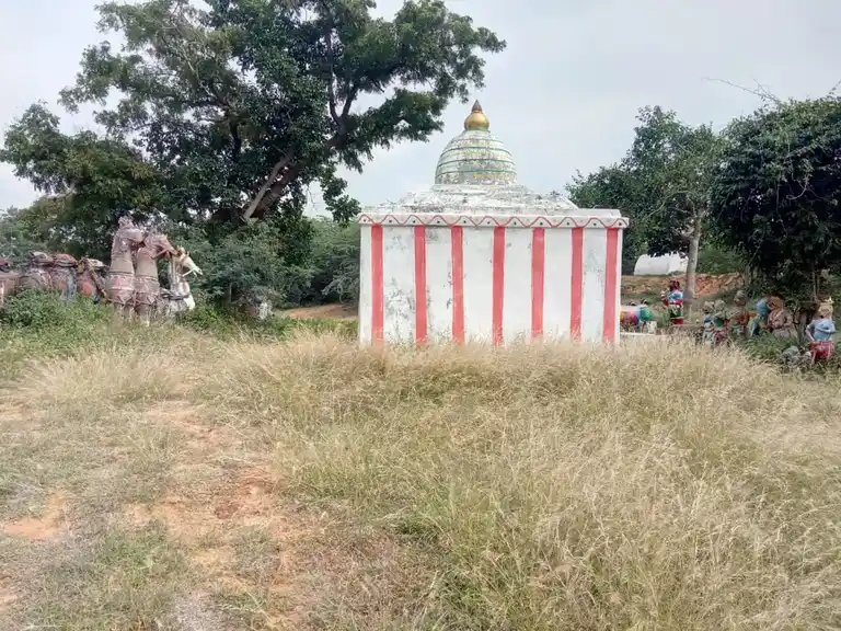 Arulmigu Ayyanar / Karuppar Temple, Regunaathapuram - 622302 அருள்மிகு அய்யனார்/கருப்பர் திருக்கோயில், ரகுநாதபுரம் - 622302, Pudukkottai - Ancient Temple Architecture and History Image 3