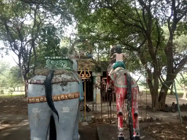 Arulmigu Ayyanar Koil, Aathanur - 606108 அருள்மிகு அய்யனார் திருக்கோயில், கீழ் ஆதனூர், Aathanur - 606108, Cuddalore - Ancient Temple Architecture and History Image 2