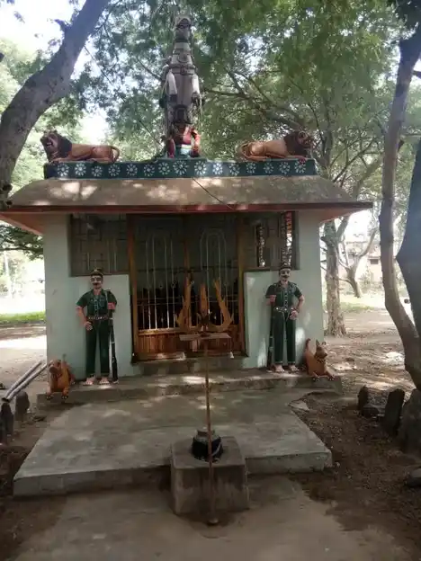 Arulmigu Ayyanar Koil, Aathanur - 606108 அருள்மிகு அய்யனார் திருக்கோயில், கீழ் ஆதனூர், Aathanur - 606108, Cuddalore - Ancient Temple Architecture and History Image 3