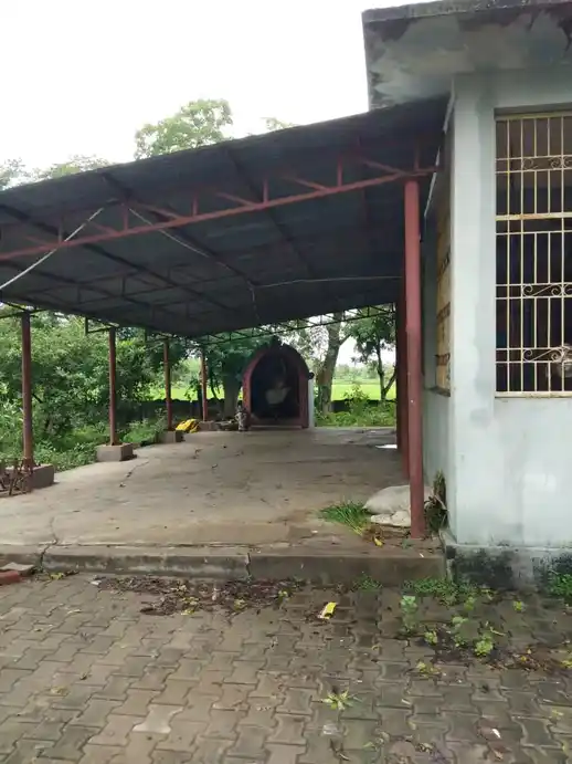 Arulmigu Ayyanar, Mariyamman, Manickanachiyar Temple, Thittacheri - 609807 Arulmigu Ayyanar, Mariyamman, Manickanachiyar Temple, Thittacheri - 609807, Thanjavur - Ancient Temple Architecture and History Image 3