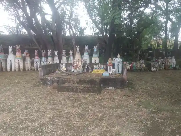 Arulmigu Ayyanar Oorkaval Karupasamy Temple, Velakurichi - 621310