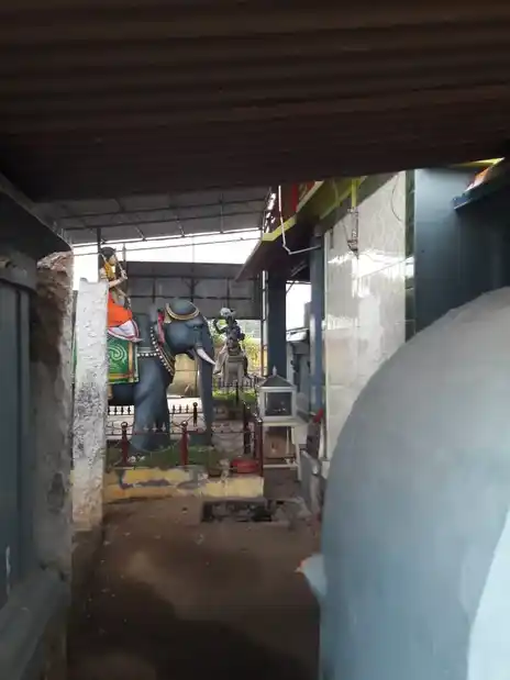 Arulmigu Ayyanar Panayadi Karuppanaswamy, T.Valavanoor - 621218 அருள்மிகு அய்யனார் பனையடி கருப்பண்ணசாமி திருக்கோயில், . - 621218, Thiruchirappalli - Ancient Temple Architecture and History Image 7