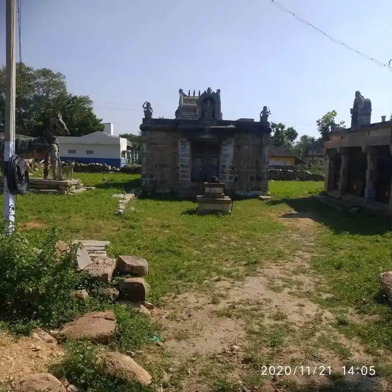 Arulmigu Ayyanar Pidaraiyamman Temple, Kumulur - 621712 Arulmigu Ayyanar Pidaraiyamman Temple, Kumulur - 621712, Thiruchirappalli - Ancient Temple Architecture and History Image 3