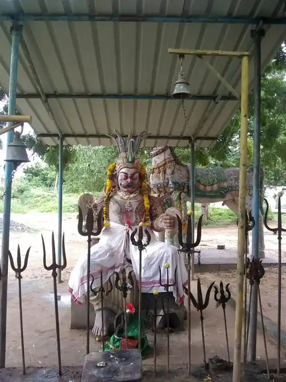 Arulmigu Ayyanar,Pidari,Nondiveeran Temple, Kattukudalur - 607302 அருள்மிகு அய்யனார்,பிடாரி, நொண்டிவீரன் திருக்கோயில், Kattukudalur - 607302, Cuddalore - Ancient Temple Architecture and History Image 4