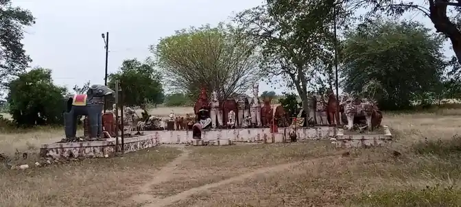 Arulmigu Ayyanar Pidari Temple, Sirupathur - 621009