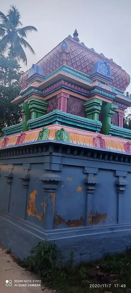Arulmigu Ayyanar, Pidari, Throwpathiyamman Temple, Senkanur - 612504 அருள்மிகு அய்யனார் பிடாரி திரௌபதியம்மன் திருக்கோயில், சேங்கனூர் - 612504, Thanjavur - Ancient Temple Architecture and History Image 4