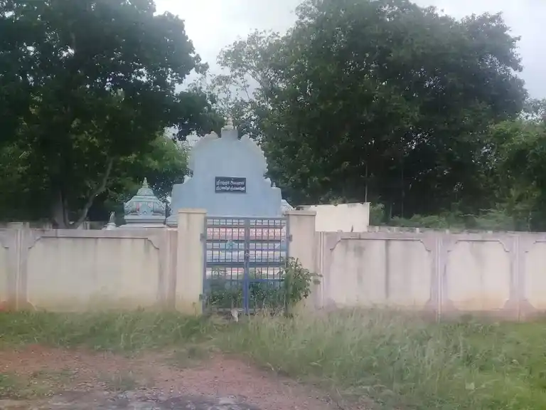 Arulmigu Ayyanar Sashtha Ayyanar Temple, Malaikandan - 630103 Arulmigu Ayyanar Sashtha Ayyanar Temple, Malaikandan - 630103, Sivagangai - Ancient Temple Architecture and History Image 2