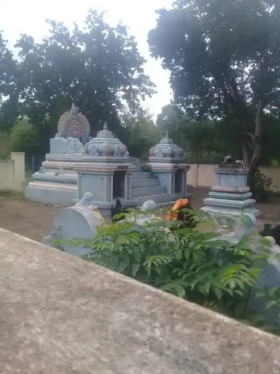 Arulmigu Ayyanar Sashtha Ayyanar Temple, Malaikandan - 630103 Arulmigu Ayyanar Sashtha Ayyanar Temple, Malaikandan - 630103, Sivagangai - Ancient Temple Architecture and History Image 3