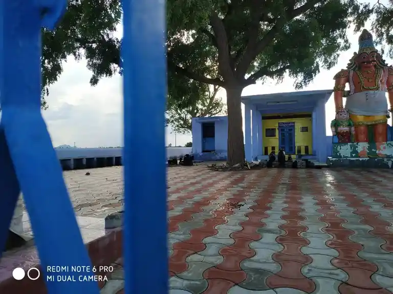 Arulmigu Ayyanar Sastha Temple, Ponnakudi, Ponnakudi - 627151 அருள்மிகு அய்யனார் சாஸ்தா திருக்கோயில், பொன்னாக்குடி, பொன்னாக்குடி - 627151, Tirunelveli - Ancient Temple Architecture and History Image 4