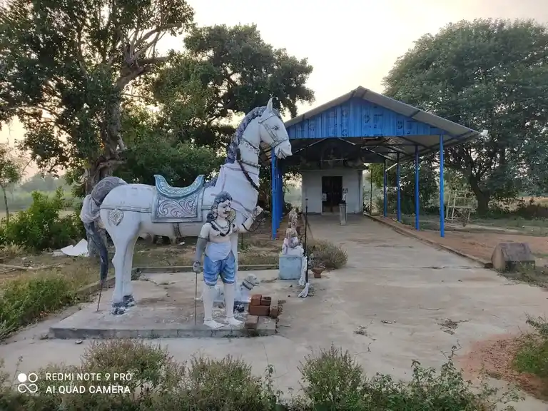 Arulmigu Ayyanar Tample, Anikuthichan, Ariyalur - 621803 Arulmigu Ayyanar Tample, Anikuthichan, Ariyalur - 621803, Ariyalur - Ancient Temple Architecture and History Image 2