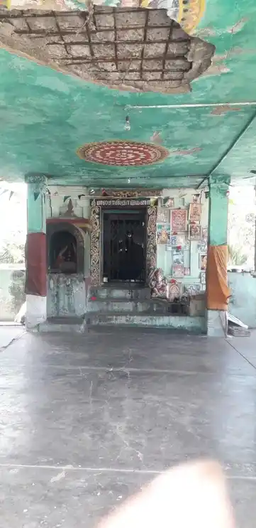 Arulmigu Ayyanar Temple, Aanandhakudi - 609003 Temple