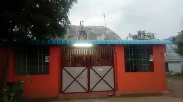 Arulmigu Ayyanar Temple, Aangiyam - 621210 Arulmigu Ayyanar Temple, Aangiyam - 621210, Thiruchirappalli - Ancient Temple Architecture and History Image 4