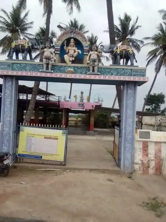 Arulmigu Ayyanar Temple, Aathanoor - 621010 Arulmigu Ayyanar Temple, Aathanoor - 621010, Thiruchirappalli - Ancient Temple Architecture and History Image 7