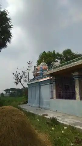 Arulmigu Ayyanar Temple, Aharadhanur - 609302 அருள்மிகு அய்யனார் திருக்கோயில், Agara Athanur - 609302, Mayiladuthurai - Ancient Temple Architecture and History Image 5