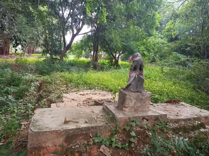 Arulmigu Ayyanar Temple, Alagapuram, Ariyalur - 608901 Arulmigu Ayyanar Temple, Alagapuram, Ariyalur - 608901, Ariyalur - Ancient Temple Architecture and History Image 4