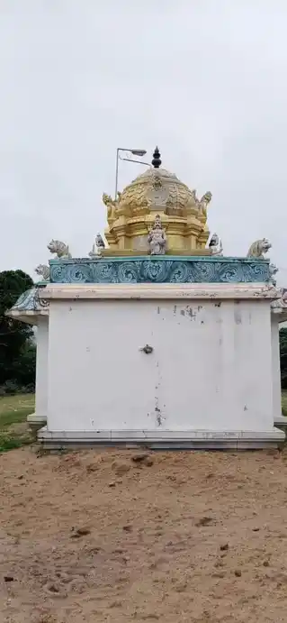 Arulmigu Ayyanar Temple, Alanthurayarkattalai - 621701 Arulmigu Ayyanar Temple, Alanthurayarkattalai - 621701, Ariyalur - Ancient Temple Architecture and History Image 2