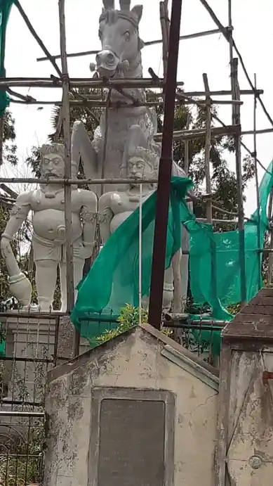 Arulmigu Ayyanar Temple, Alavakottai - 630553 Temple