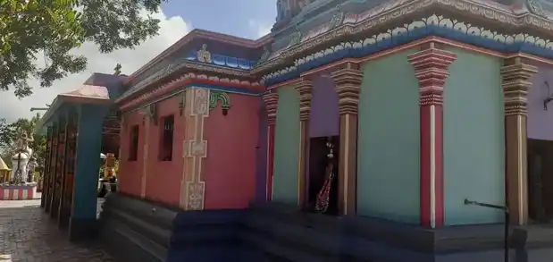 Arulmigu Ayyanar Temple, Allalaperi, Allalaperi - 626106 அருள்மிகு அய்யனார் திருக்கோயில், அல்லாளப்பேரி, அல்லாளப்பேரி - 626106, Virudhunagar - Ancient Temple Architecture and History Image 6