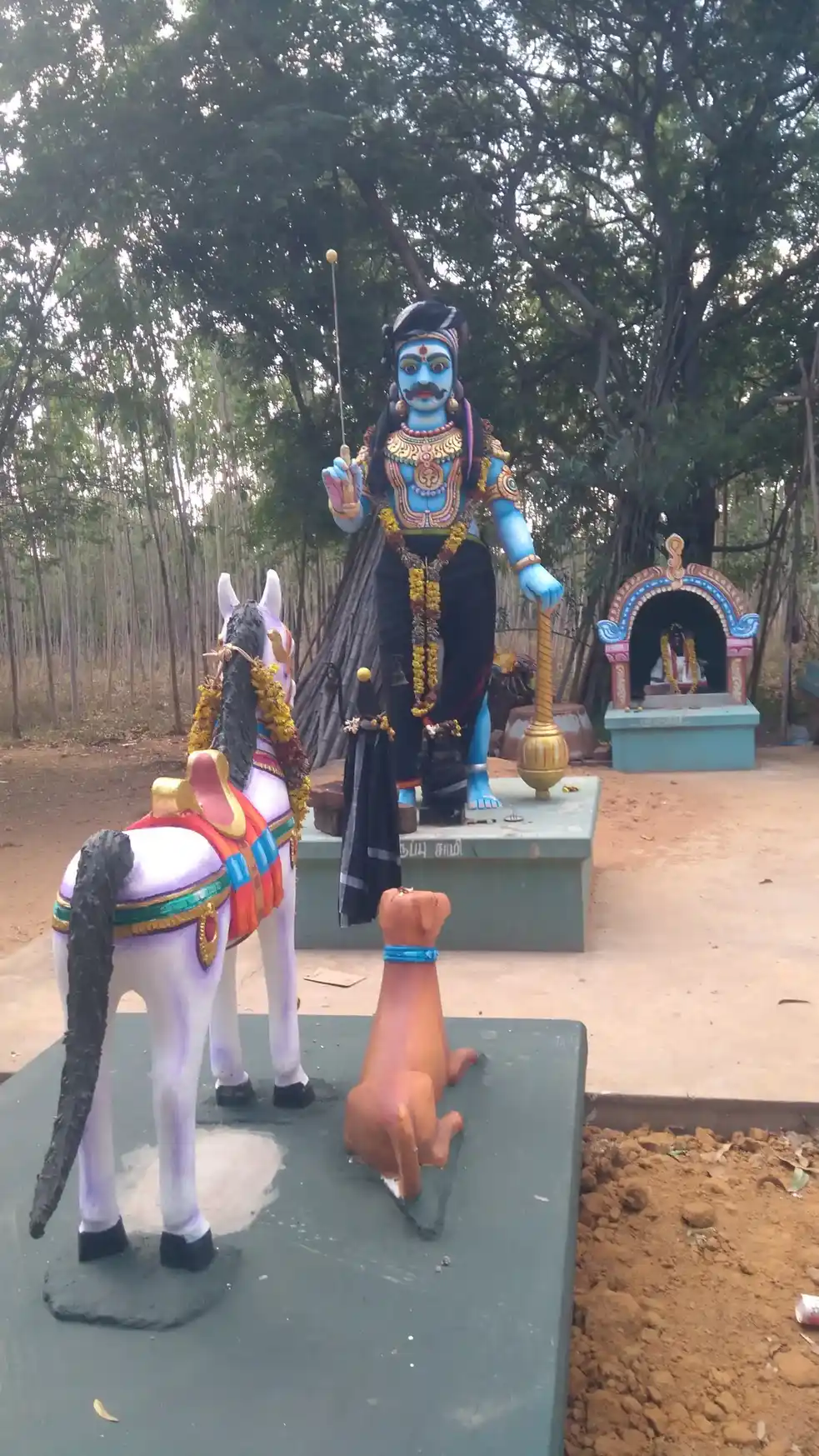 Arulmigu Ayyanar Temple, Ambapoor - 621701 அருள்மிகு அய்யனார் திருக்கோயில், Ambapoor - 621701, Ariyalur - Ancient Temple Architecture and History Image 5