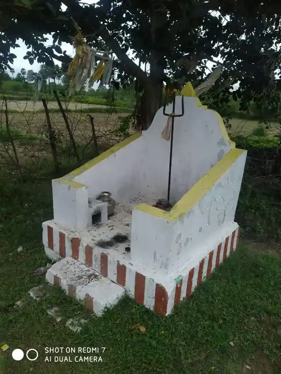 Arulmigu Ayyanar Temple, Anumanthakudi - 630410 அருள்மிகு. அய்யனார் திருக்கோயில், Anumanthakudi - 630410, Sivagangai - Ancient Temple Architecture and History Image 2