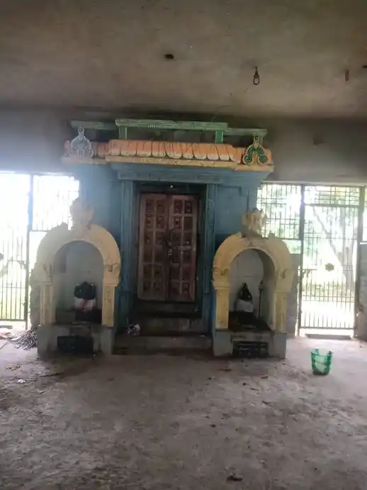 Arulmigu Ayyanar Temple, Apuliyangudi - 608201 அருள்மிகு அய்யனார் திருக்கோயில், Apuliyangudi - 608201, Cuddalore - Ancient Temple Architecture and History Image 5