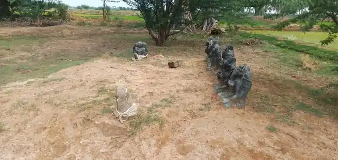 Arulmigu Ayyanar Temple, Arasangudi - 620013 Arulmigu Ayyanar Temple, Arasangudi - 620013, Thiruchirappalli - Ancient Temple Architecture and History Image 3