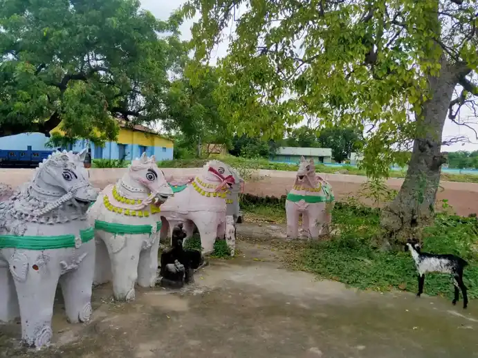 Arulmigu Ayyanar Temple, Arumadal - 621220 Arulmigu Ayyanar Temple, Arumadal - 621220, Perambalur - Ancient Temple Architecture and History Image 2