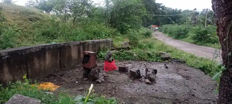 Arulmigu Ayyanar Temple, Athikaripatti - 625527