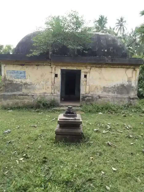 Arulmigu Ayyanar Temple, Athippakkam - 609807 Arulmigu Ayyanar Temple, அத்திப்பாக்கம் - 609807, Thanjavur - Ancient Temple Architecture and History Image 5