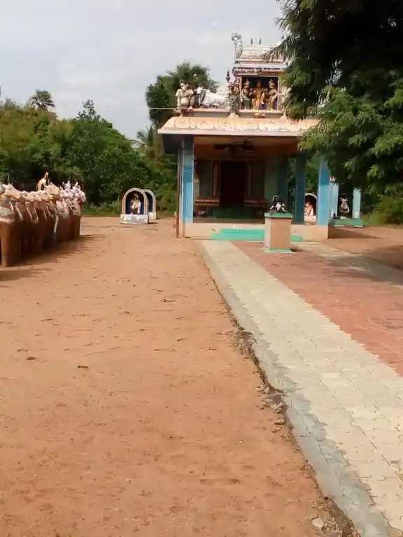 Arulmigu Ayyanar Temple, Avanatthankottai - 614624 அருள்மிகு அய்யனார் திருக்கோயில், Avanatthankottai - 614624, Pudukkottai - Ancient Temple Architecture and History Image 2