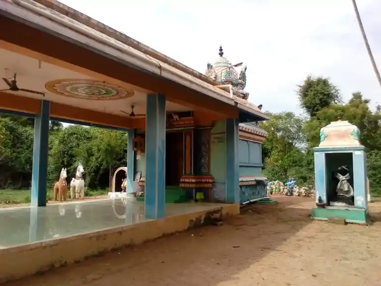 Arulmigu Ayyanar Temple, Avanatthankottai - 614624 அருள்மிகு அய்யனார் திருக்கோயில், Avanatthankottai - 614624, Pudukkottai - Ancient Temple Architecture and History Image 4