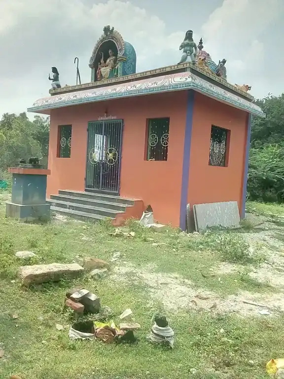 Arulmigu Ayyanar Temple, Ayanathur - 621705 Arulmigu Ayyanar Temple, Ayanathur - 621705, Ariyalur - Ancient Temple Architecture and History Image 4