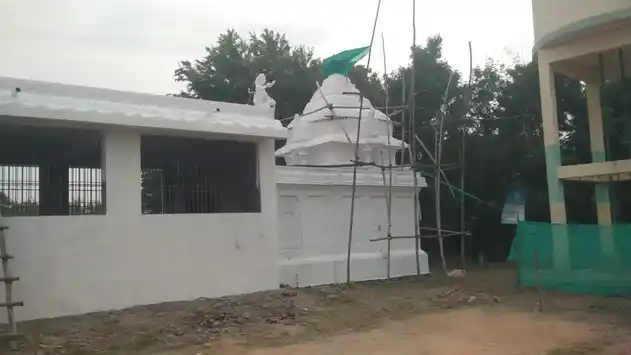 Arulmigu Ayyanar Temple, B.Udaiyur - 608706 அருள்மிகு ஐயனார் திருக்கோயில், B.Udaiyur - 608706, Cuddalore - Ancient Temple Architecture and History Image 3