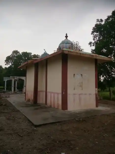 Arulmigu Ayyanar Temple, Chettipillaiyarnatham - 625706 Arulmigu Ayyanar Temple, Chettipillaiyarnatham - 625706, Madurai - Ancient Temple Architecture and History Image 3
