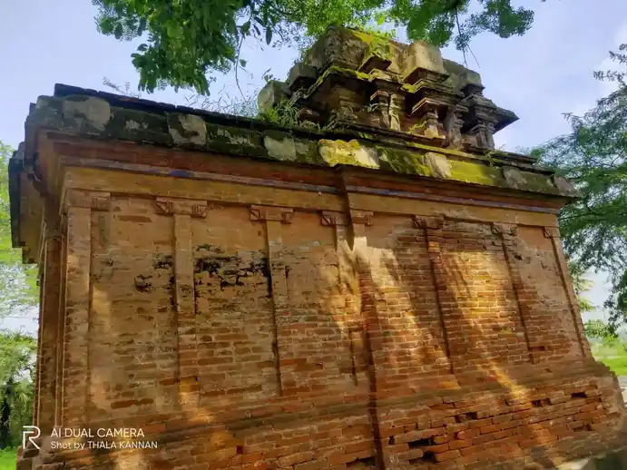Arulmigu Ayyanar Temple, Elleri - 608303 அருள்மிகு ஐயனார் திருக்கோயில், Elleri - 608303, Cuddalore - Ancient Temple Architecture and History Image 2