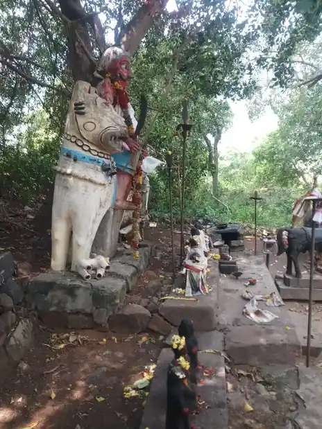 Arulmigu Ayyanar Temple, Esanai - 621219 அருள்மிகு அய்யனார் திருக்கோயில், Esanai - 621219, Perambalur - Ancient Temple Architecture and History Image 2