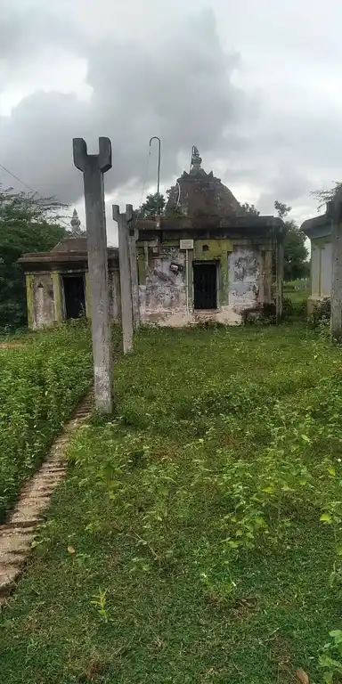 Arulmigu Ayyanar Temple, Idaikattu - 621901 அருள்மிகுஅய்யனார் திருக்கோயில், Idaikattu - 621901, Ariyalur - Ancient Temple Architecture and History Image 2